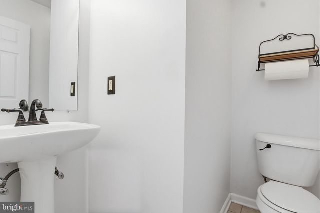 612 MALLARD DR, Etters, PA 17319