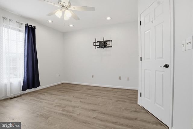 612 MALLARD DR, Etters, PA 17319