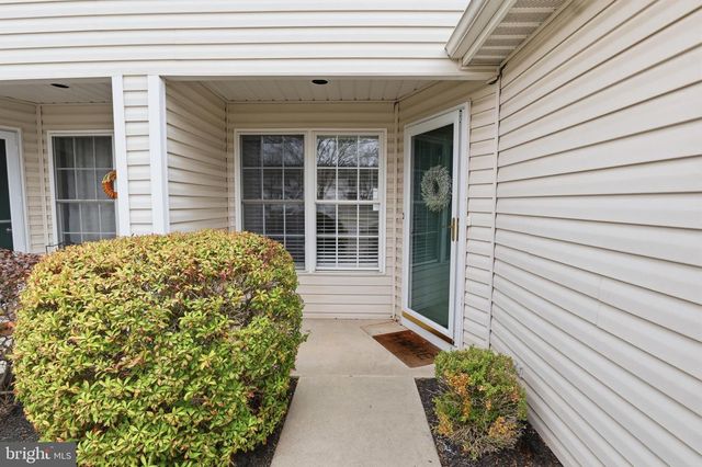 612 MALLARD DR, Etters, PA 17319