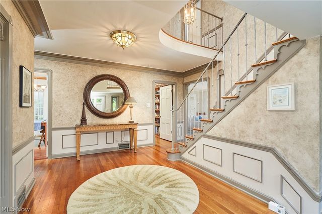 2345 Chatham Road, Akron, OH 44313