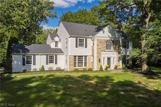 2345 Chatham Road, Akron, OH 44313