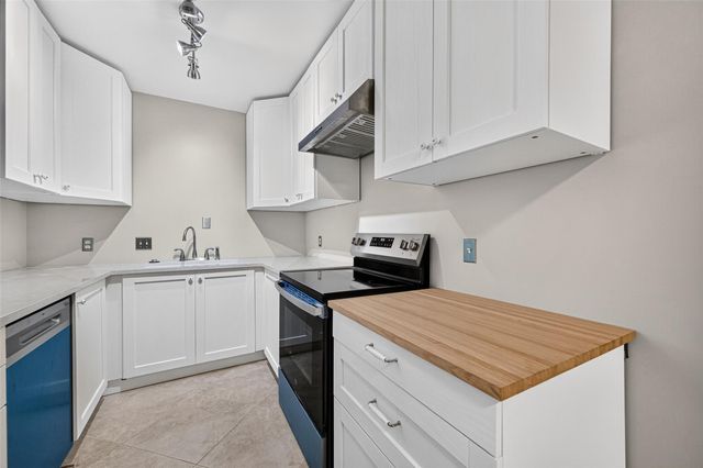 2601 Bellefontaine Street B110, Houston, TX 77025