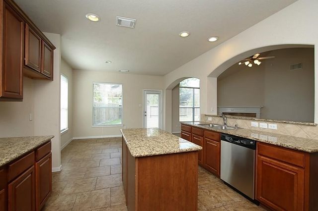 63 S Archwyck Circle, The Woodlands, TX 77382