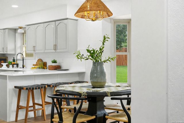 1522 Devin Dr, New Braunfels, TX 78130