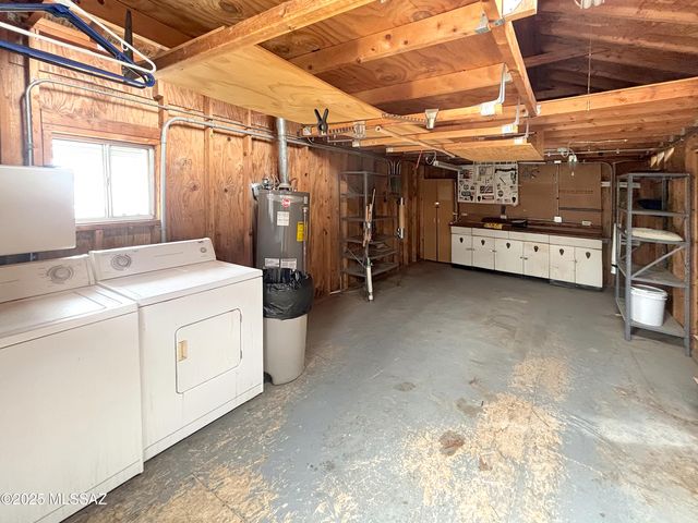 919 W 3rd Avenue, San Manuel, AZ 85631