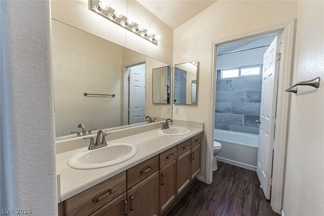 6300 Maxwood Court, Las Vegas, NV 89122