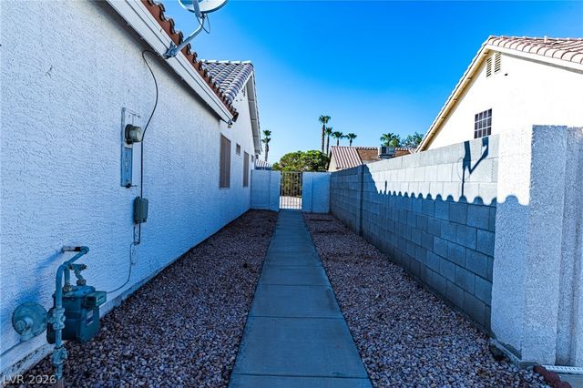 6300 Maxwood Court, Las Vegas, NV 89122