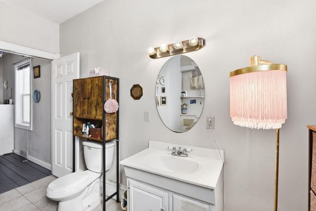 1243 Reaney Avenue, Saint Paul, MN 55106