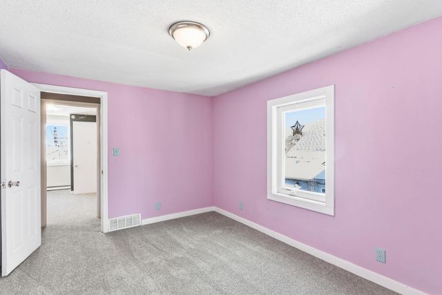 1243 Reaney Avenue, Saint Paul, MN 55106