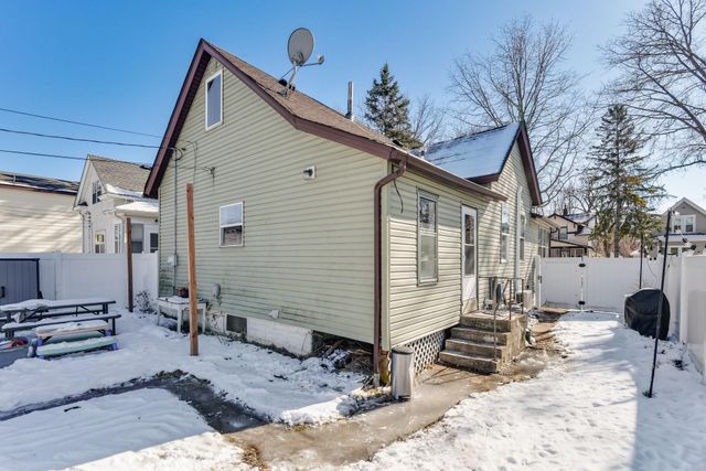 1243 Reaney Avenue, Saint Paul, MN 55106