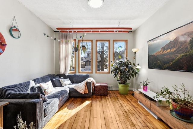 1243 Reaney Avenue, Saint Paul, MN 55106