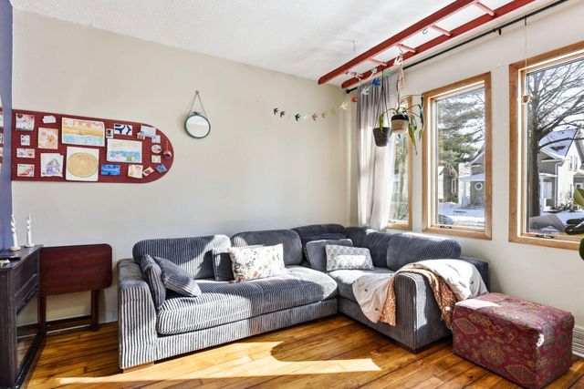 1243 Reaney Avenue, Saint Paul, MN 55106