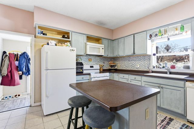 1243 Reaney Avenue, Saint Paul, MN 55106