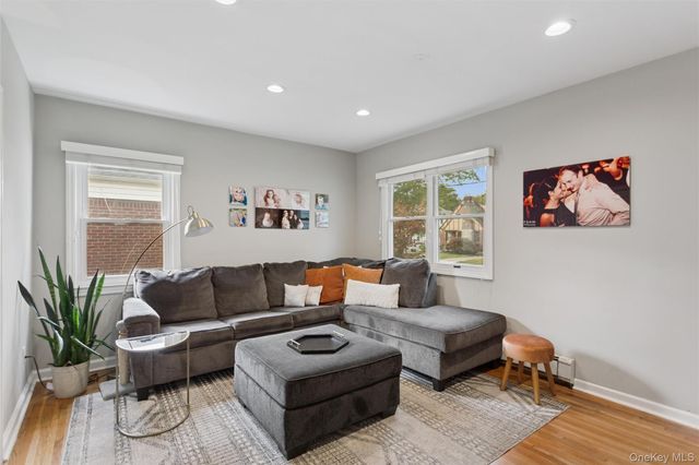 2539 Washington Avenue, Oceanside, NY 11572