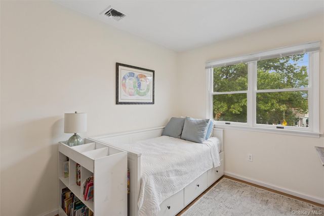 2539 Washington Avenue, Oceanside, NY 11572