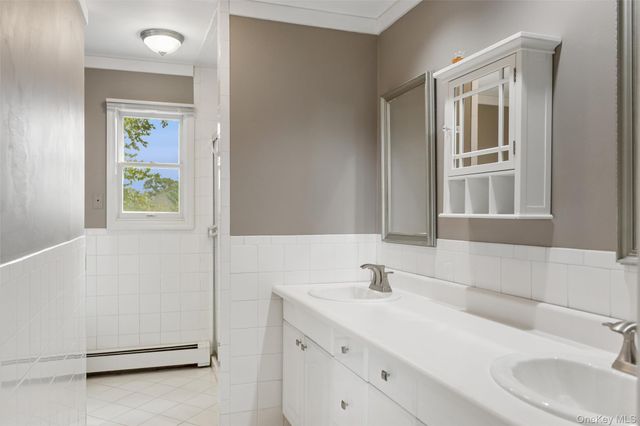 2539 Washington Avenue, Oceanside, NY 11572