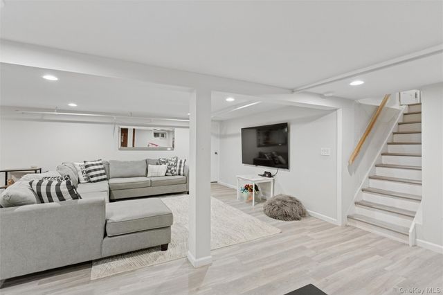 2539 Washington Avenue, Oceanside, NY 11572