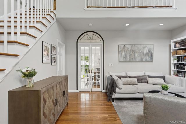 2539 Washington Avenue, Oceanside, NY 11572