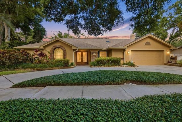 2716 COUNTRY WOODS LANE, Palm Harbor, FL 34683