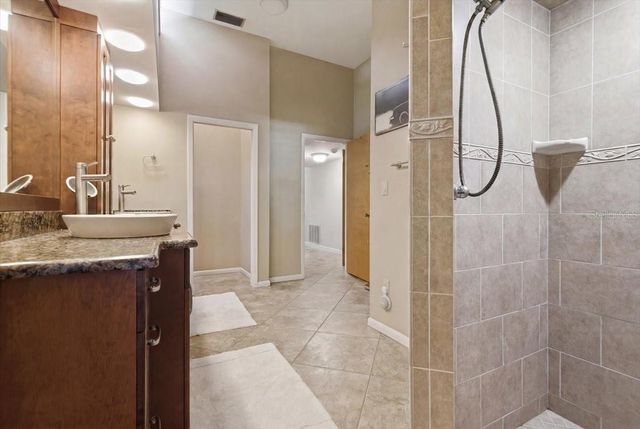 2716 COUNTRY WOODS LANE, Palm Harbor, FL 34683