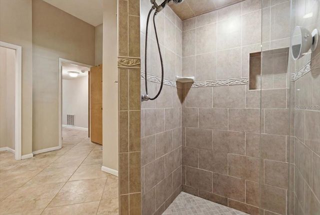 2716 COUNTRY WOODS LANE, Palm Harbor, FL 34683