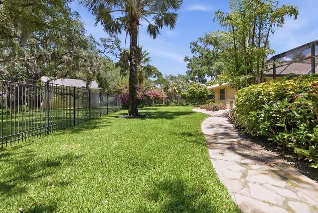 2716 COUNTRY WOODS LANE, Palm Harbor, FL 34683