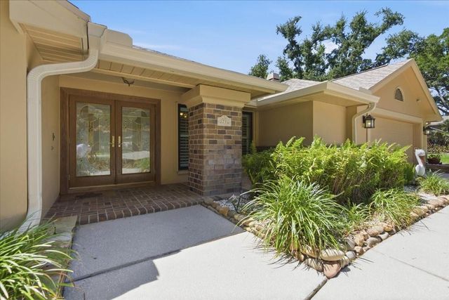 2716 COUNTRY WOODS LANE, Palm Harbor, FL 34683