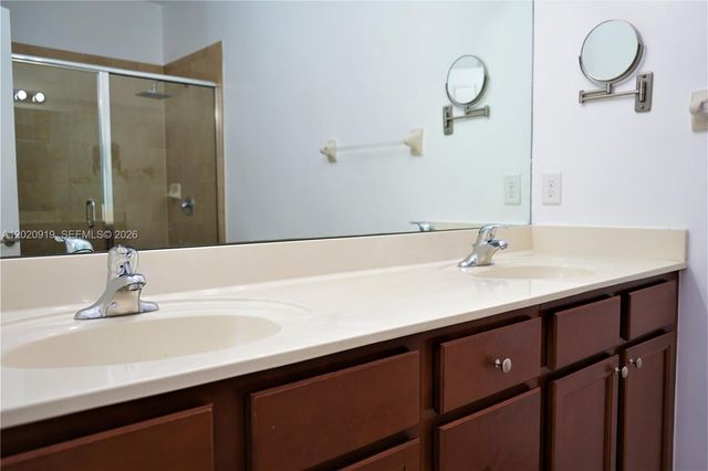3365 W 91st Ter 3365, Hialeah, FL 33018