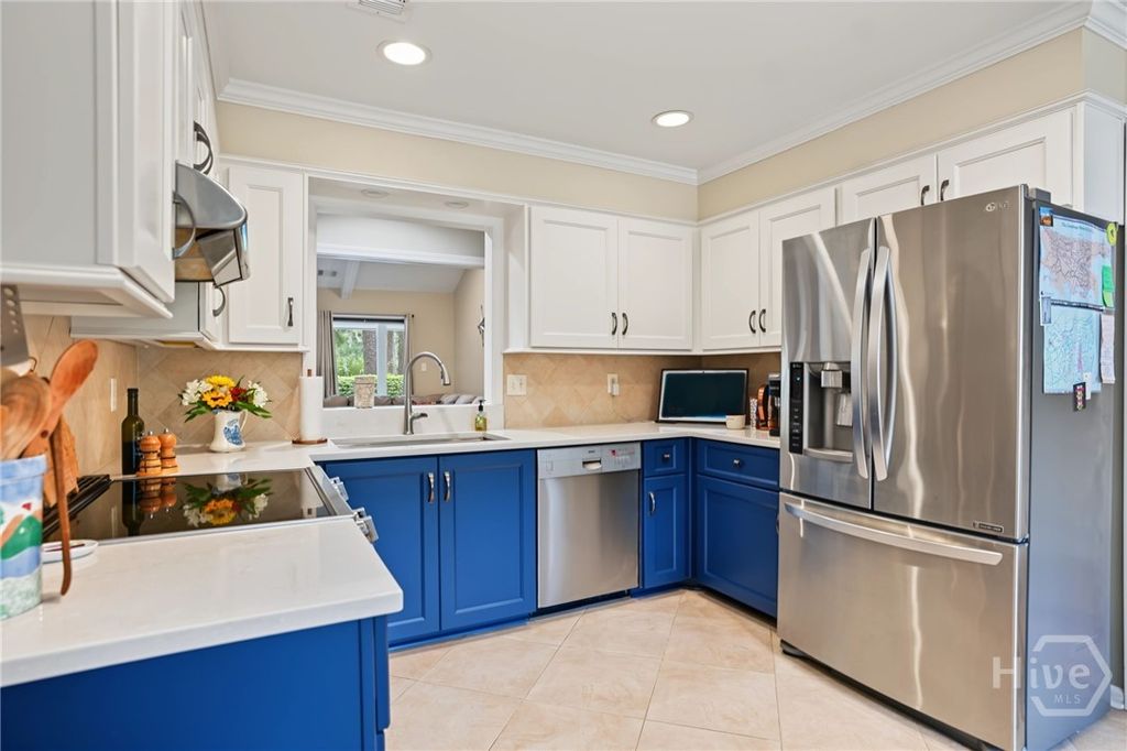 Image 13 of property listing at 4 Marburg Lane, Savannah, GA 31411
