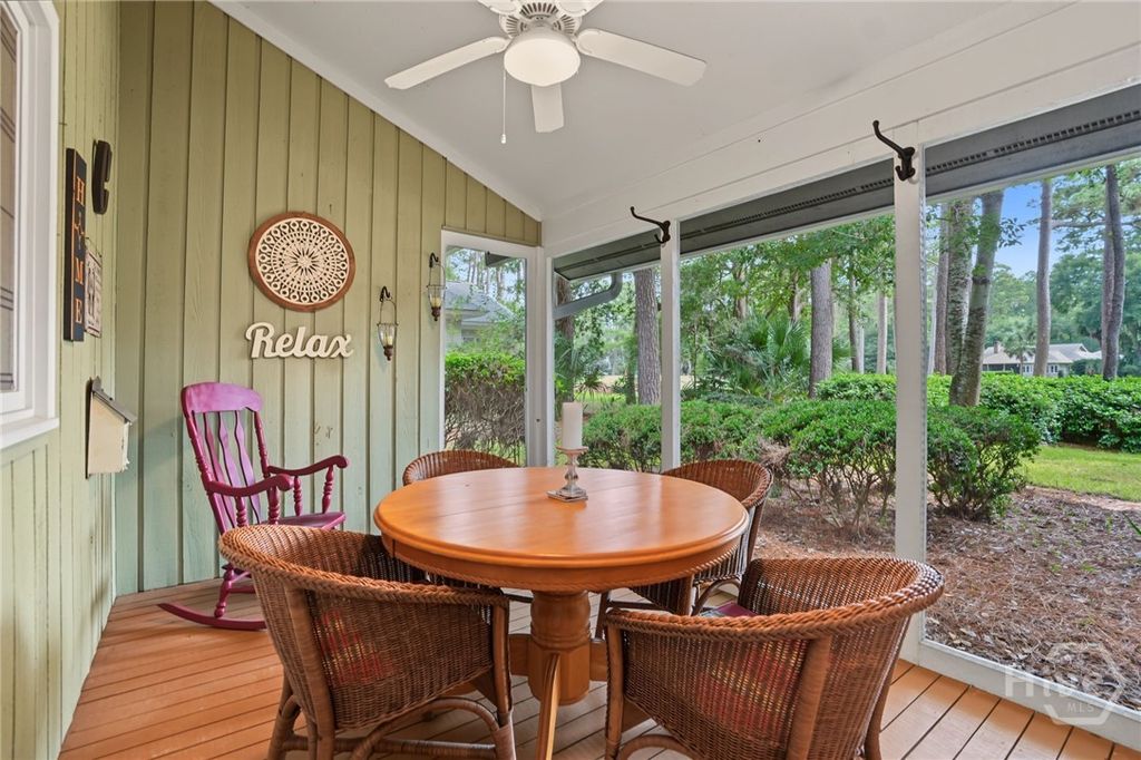 Image 26 of property listing at 4 Marburg Lane, Savannah, GA 31411
