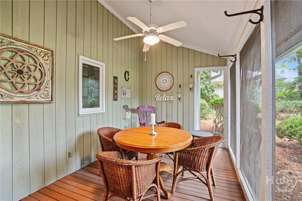 Image 27 of property listing at 4 Marburg Lane, Savannah, GA 31411