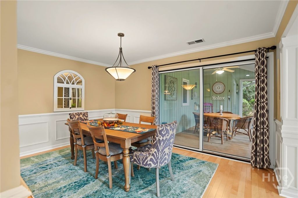 Image 8 of property listing at 4 Marburg Lane, Savannah, GA 31411