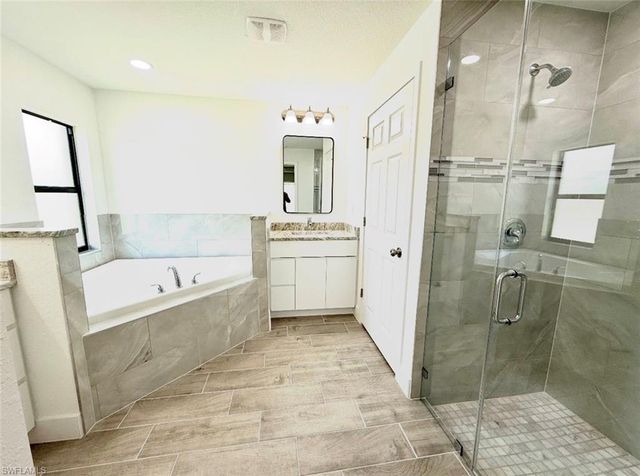 2802 10th ST W, Lehigh Acres, FL 33971