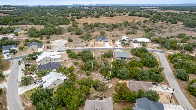 614 S Calvin Barrett, Blanco, TX 78606