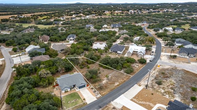 614 S Calvin Barrett, Blanco, TX 78606