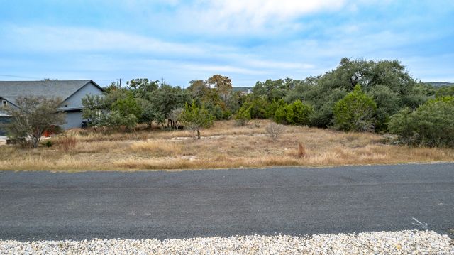 614 S Calvin Barrett, Blanco, TX 78606