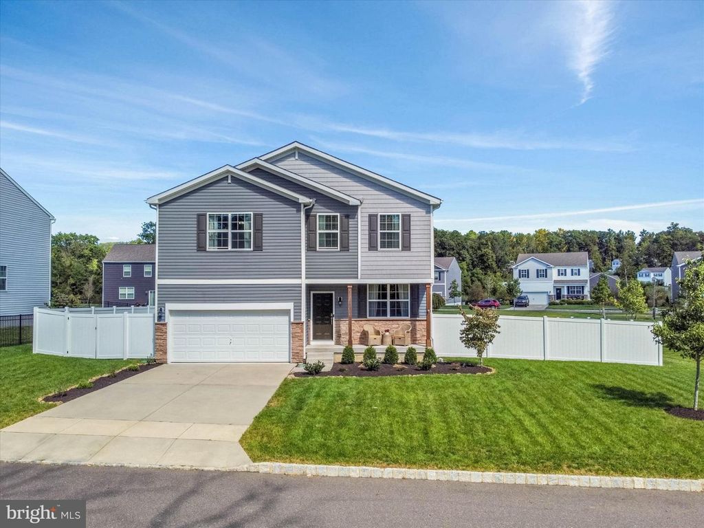111 SNOOPY LN #, Schwenksville, PA 19473 — exterior