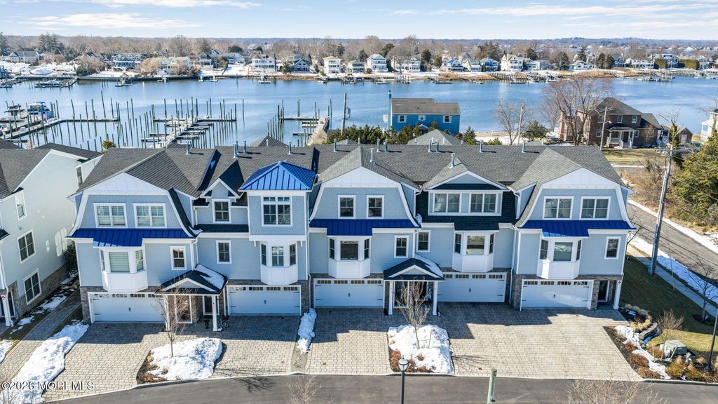 6 Cordelia Court, Long Branch, NJ 07740