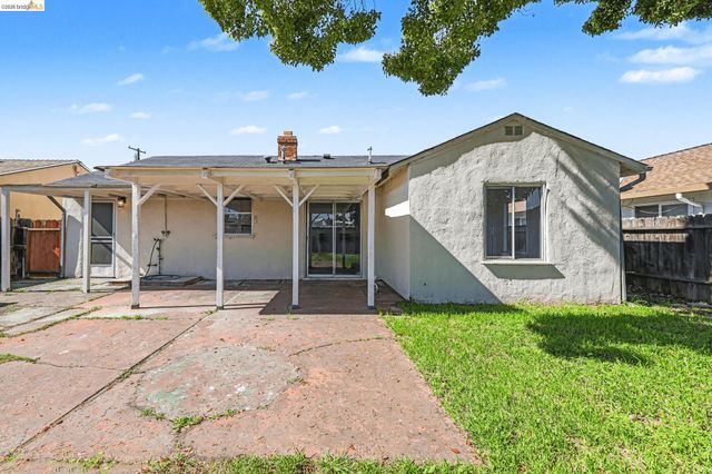 2721 Capistrano St, Antioch, CA 94509