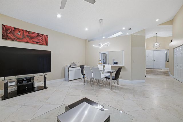 7625 Forest Green Lane, Boynton Beach, FL 33436