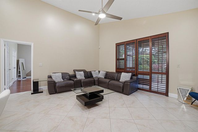 7625 Forest Green Lane, Boynton Beach, FL 33436
