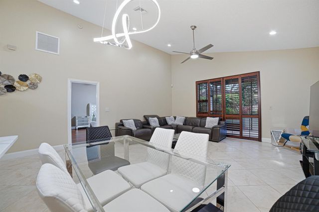 7625 Forest Green Lane, Boynton Beach, FL 33436