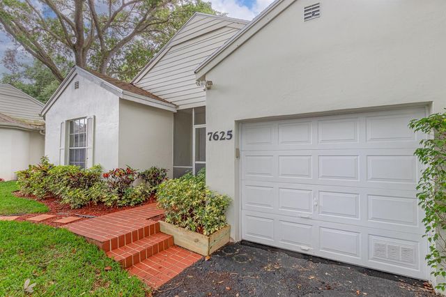 7625 Forest Green Lane, Boynton Beach, FL 33436