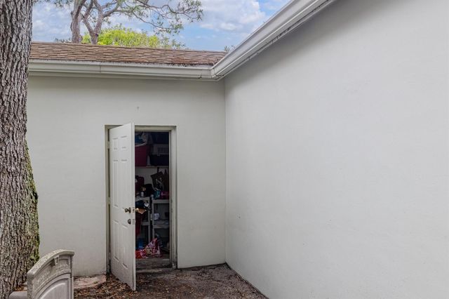 7625 Forest Green Lane, Boynton Beach, FL 33436