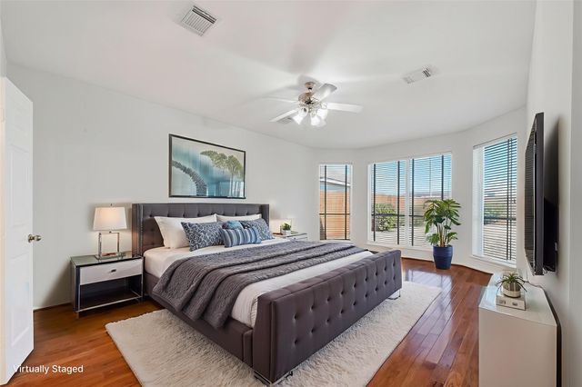 10023 Katherine Court, Houston, TX 77089