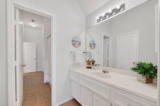 10023 Katherine Court, Houston, TX 77089