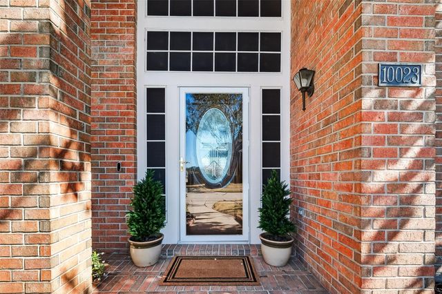 10023 Katherine Court, Houston, TX 77089