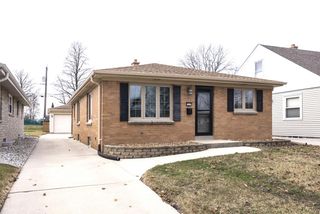 2629 S 94th STREET, West Allis, WI 53227