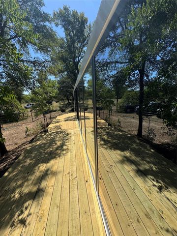 2717 Davis Street, Houston, TX 77026