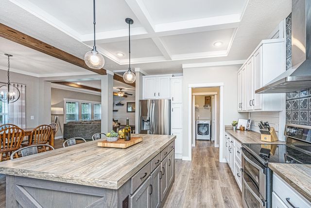 164 Albacore Road, Bonneau, SC 29431